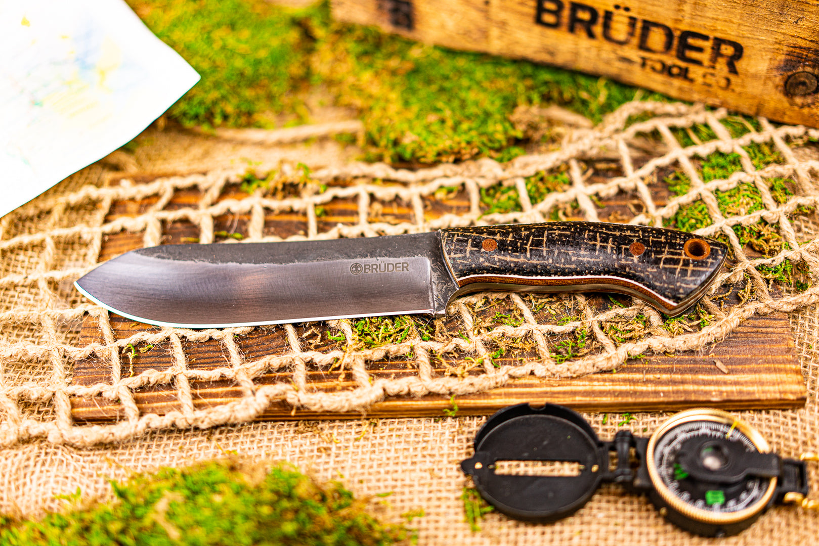 Brüder Brute Camp Knife- Black Burlatex - 80crv2 Steel