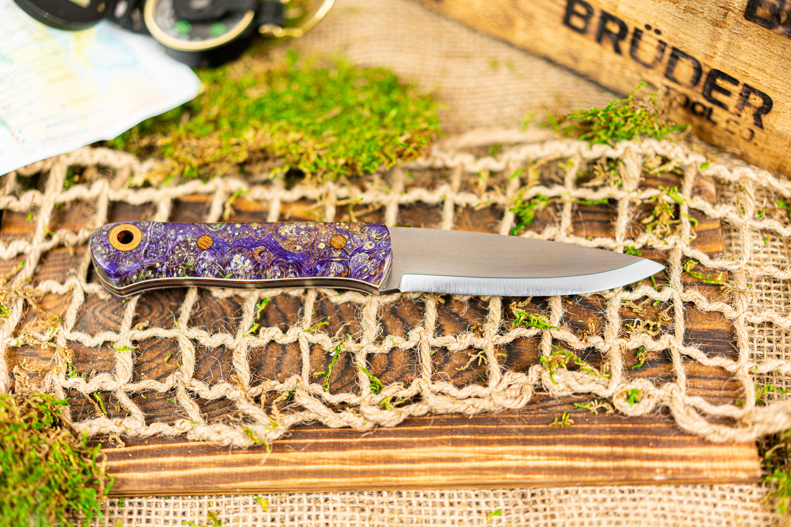 Brüder Alger Bushcraft Knife - Purple/Green Triple Dyed Burl